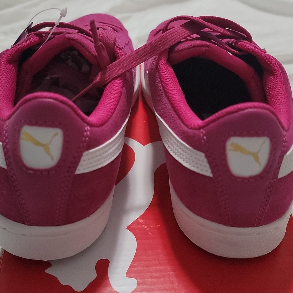 Puma - Picture 3 of 6